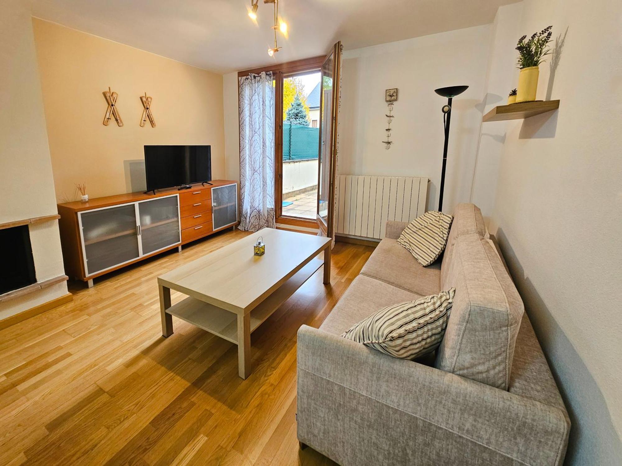 Apartamentos Villanua Collarada 3000 Luaran gambar